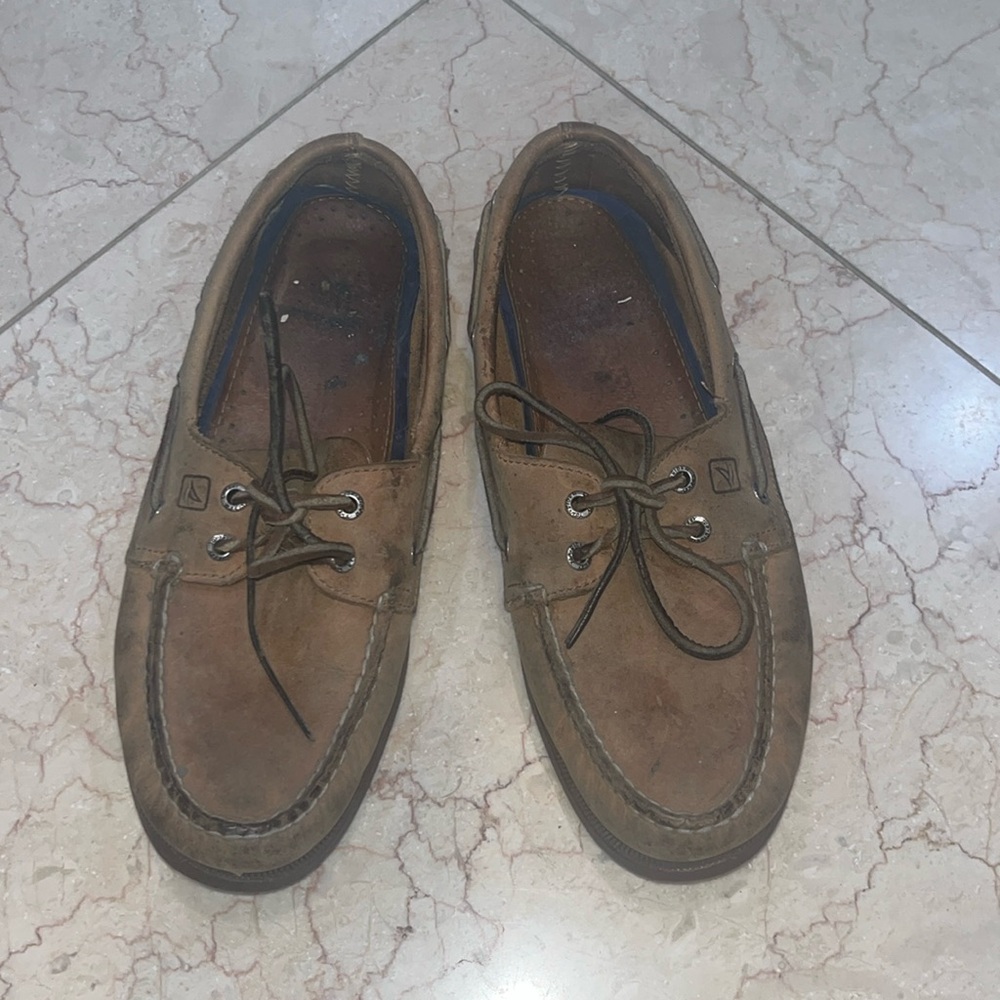 Nice Men’s Sperry shoes